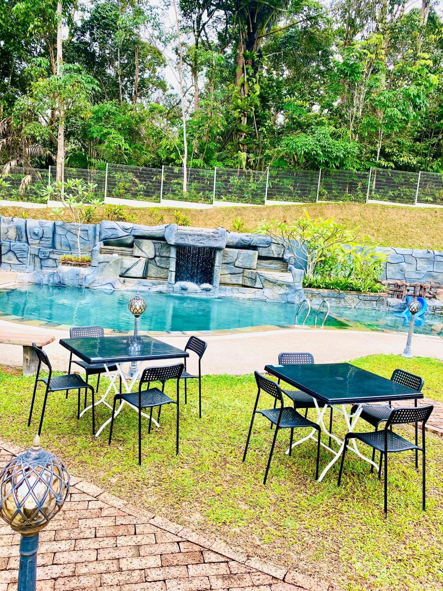 Soulmate Village Hulu Langat Esterno foto